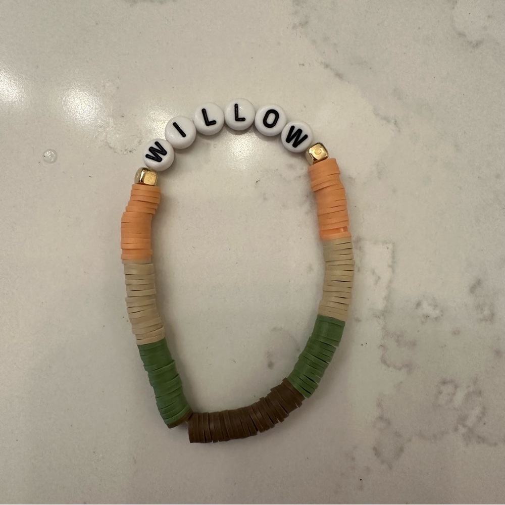 🍁Willow🍁 Bracelet - Picture 1 of 3